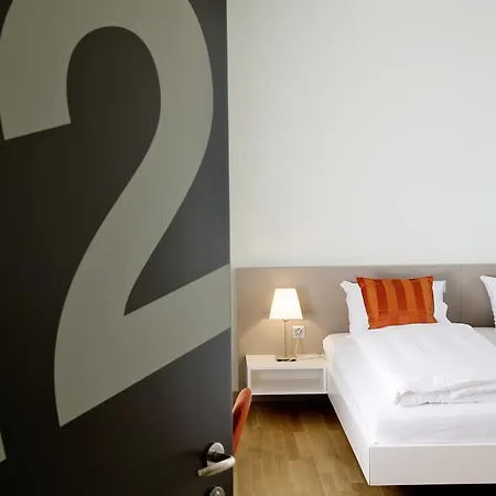 Gaestehaus Hunziker Konukevi 2*