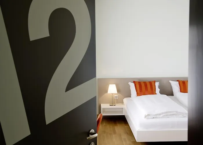 Gaestehaus Hunziker Pensionat 3*