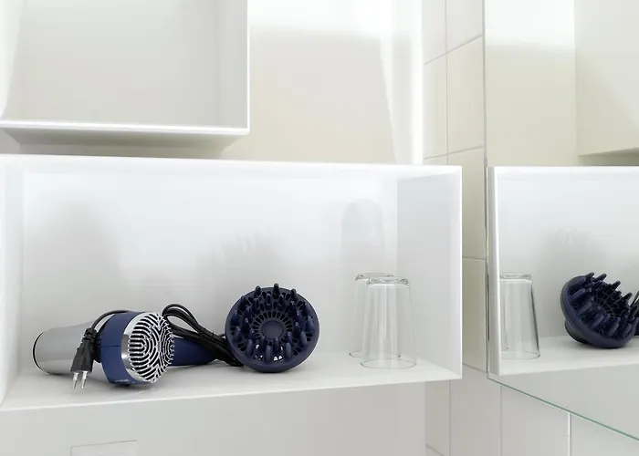 훈지커 게스트하우스 3*