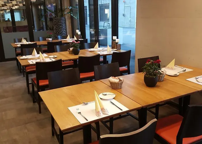 Pensionat Gaestehaus Hunziker 3*